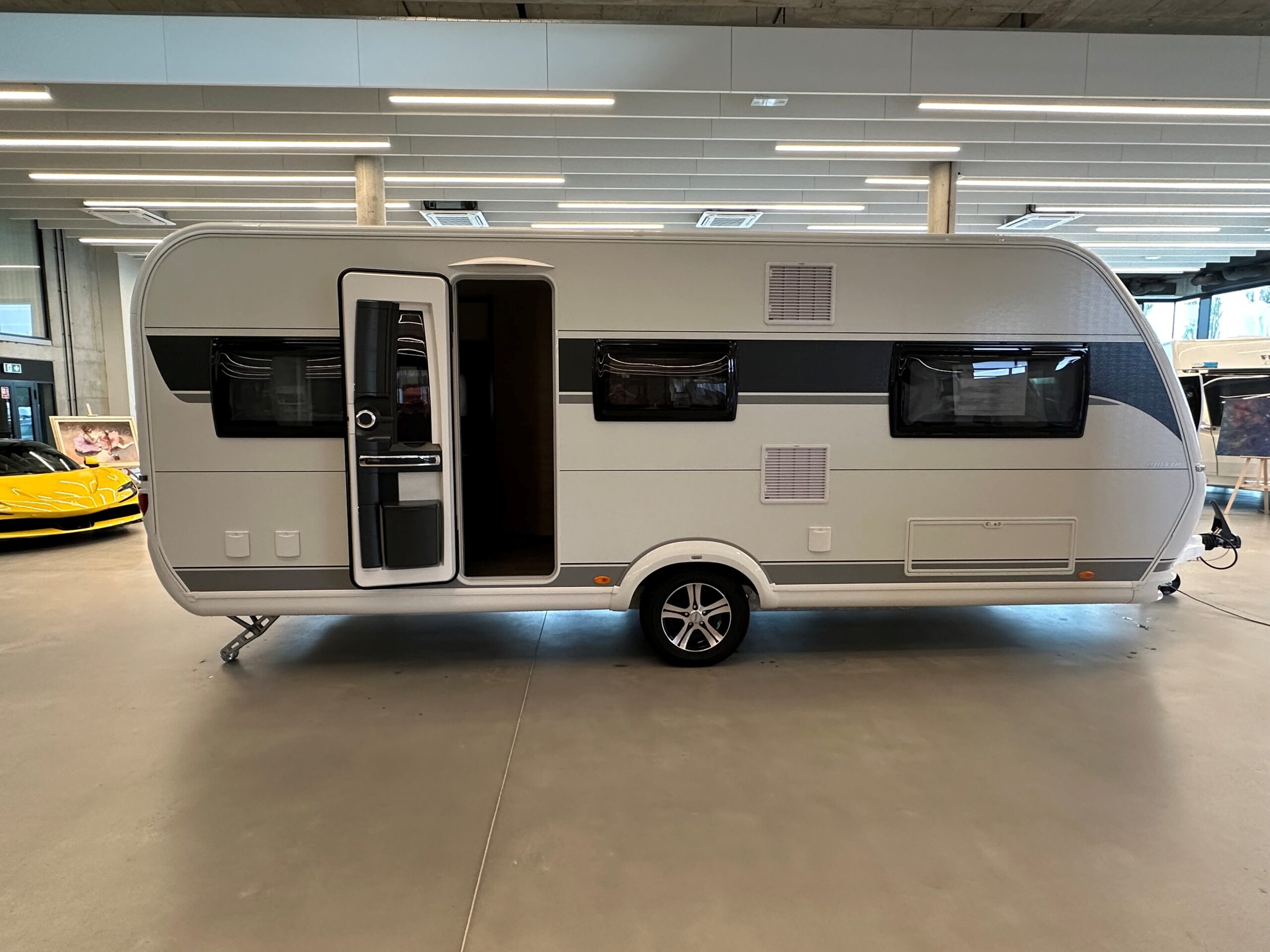 Przyczepa kempingowa Hobby MAXIA 585UL