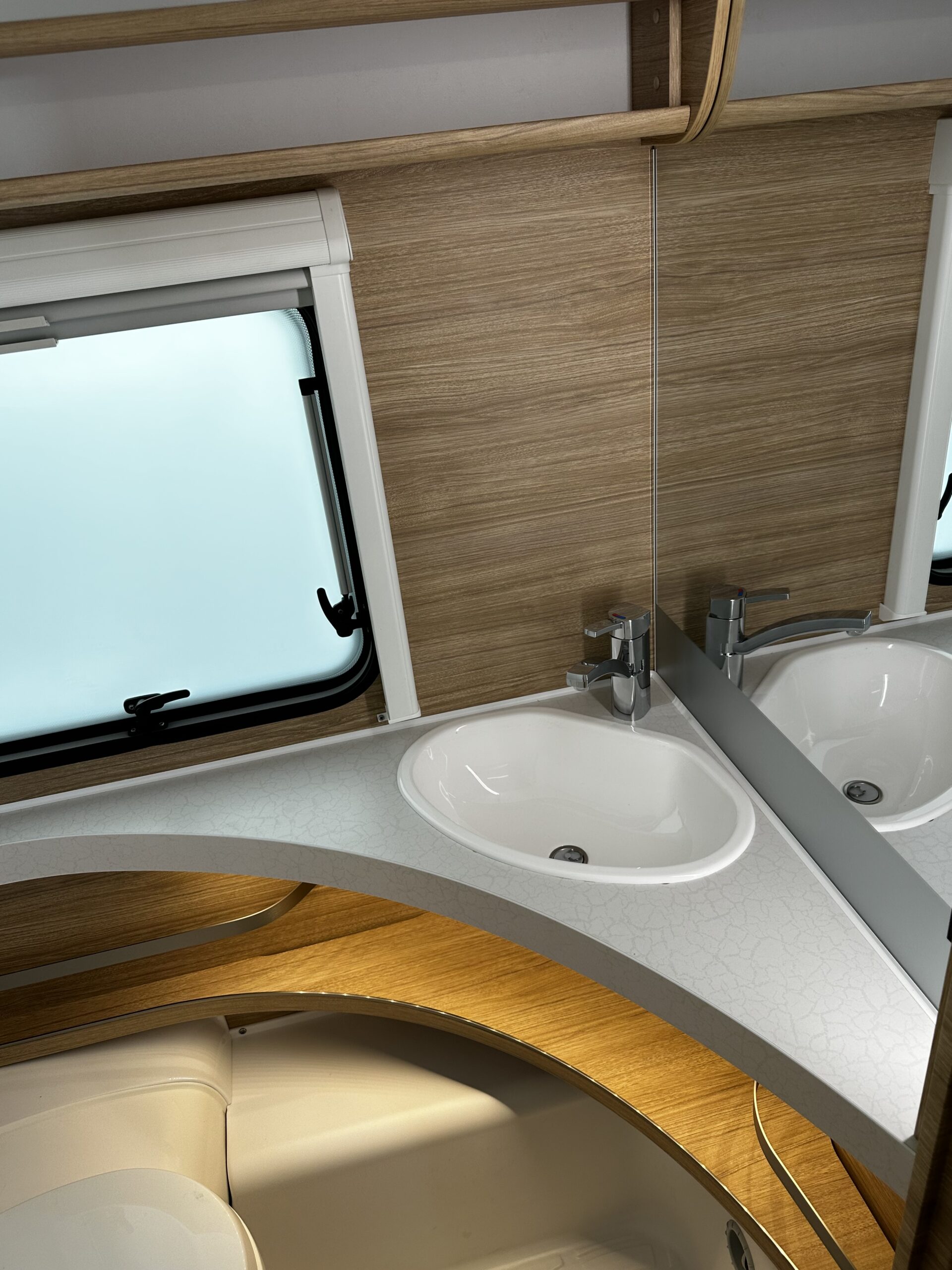 Przyczepa kempingowa FENDT BIANCO ACTIV 515 SGE