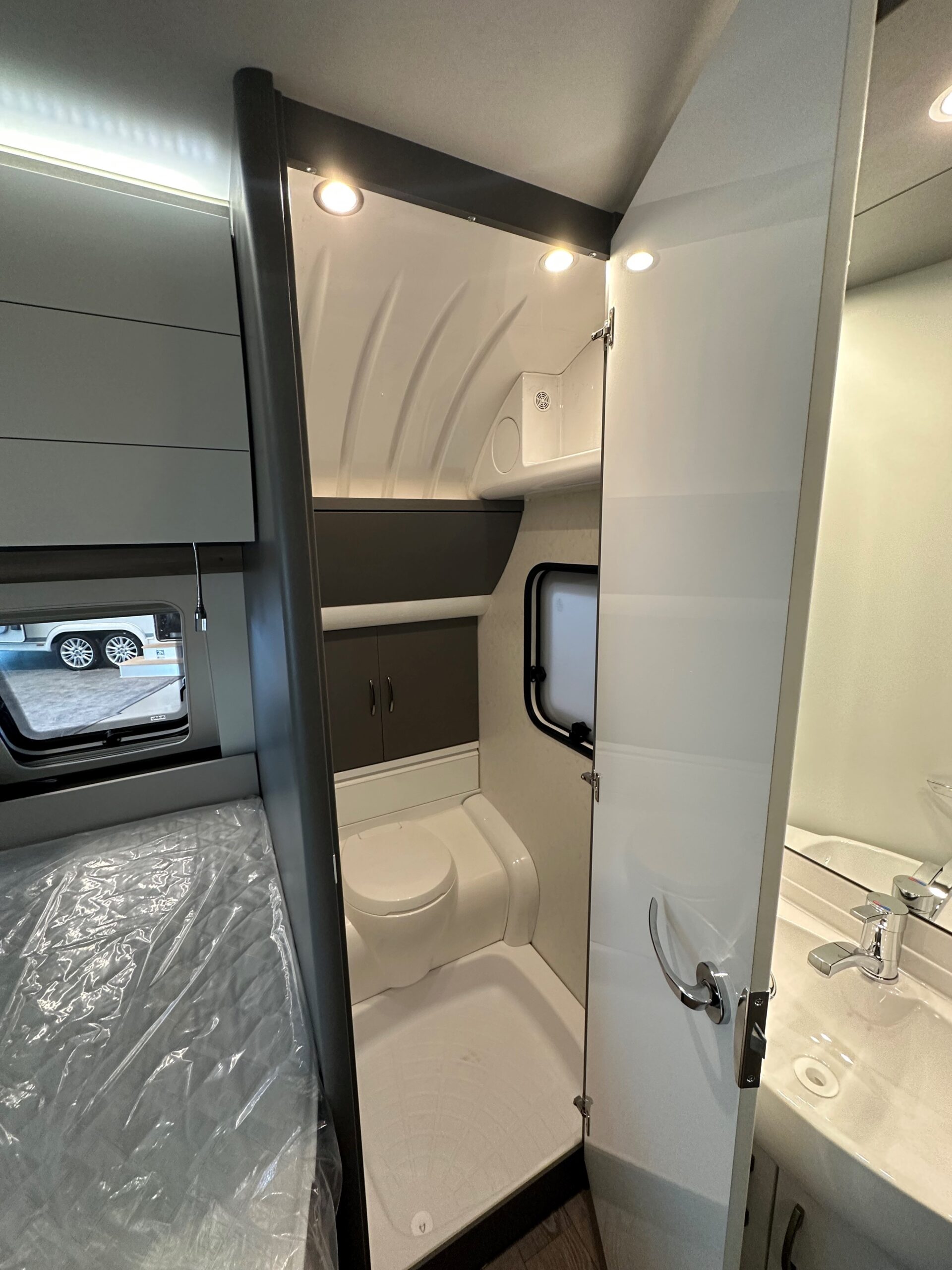 Przyczepa kempingowa Hobby Excellent Edition 560 KMFe