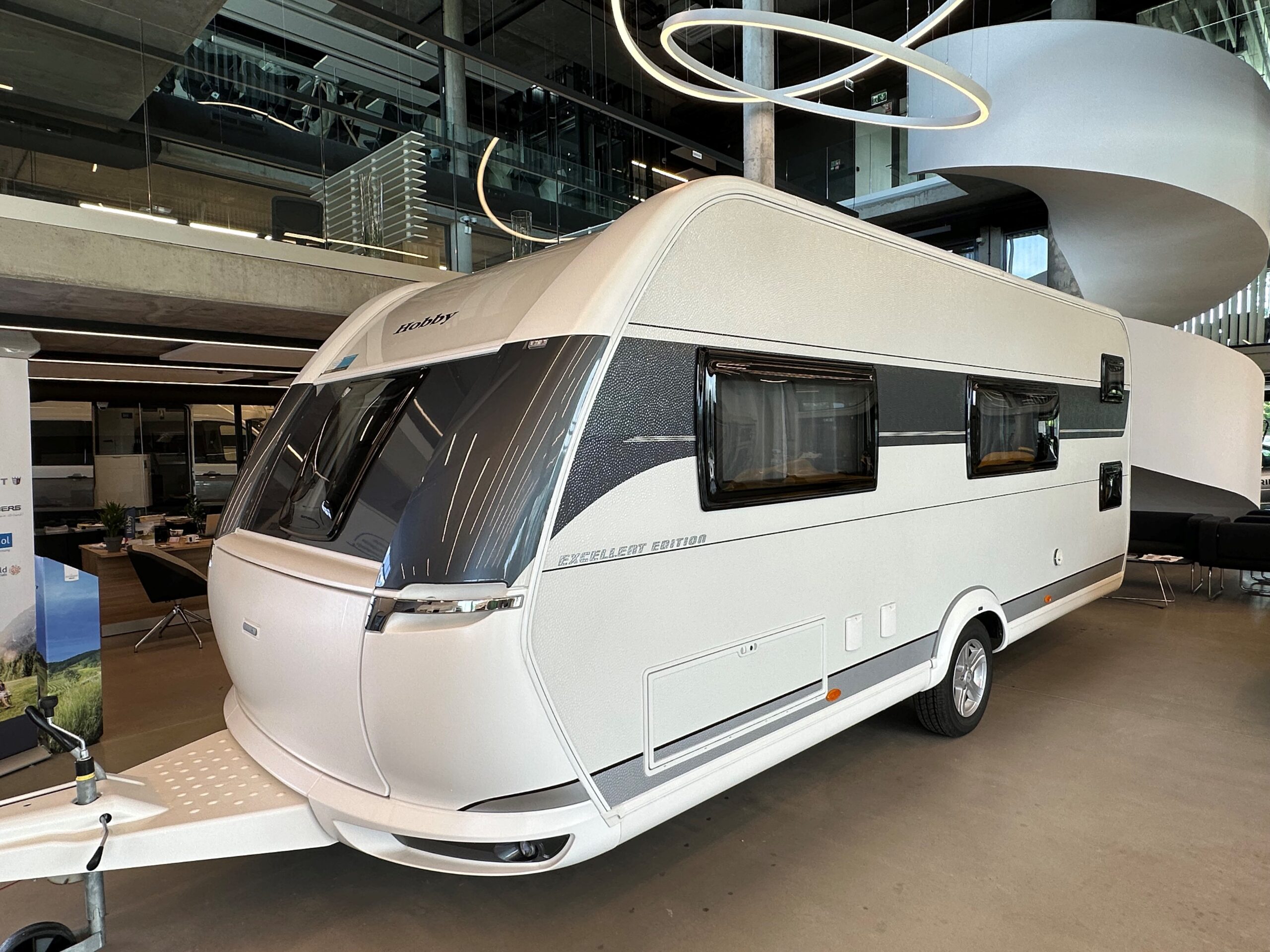 Przyczepa kempingowa Hobby Excellent Edition 560 KMFe