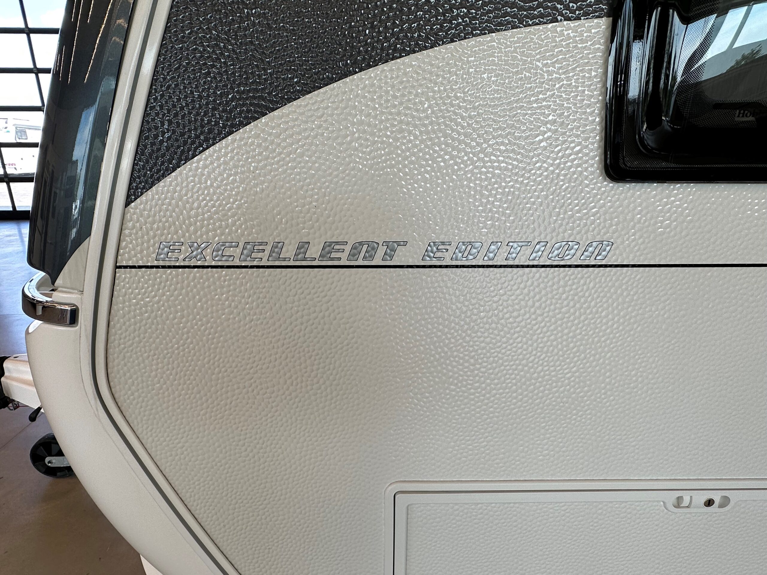 Przyczepa kempingowa Hobby Excellent Edition 560 KMFe