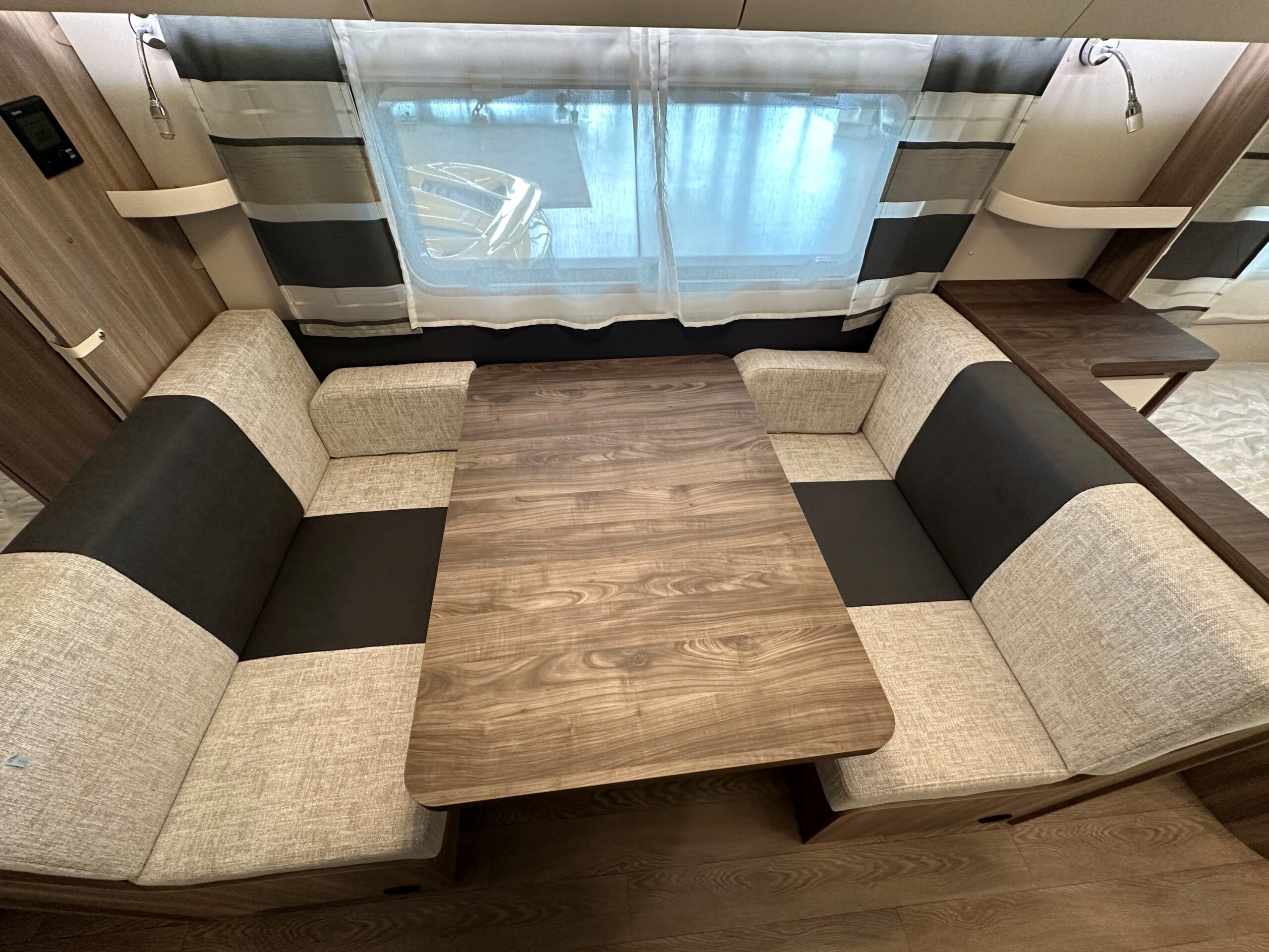 Przyczepa kempingowa Hobby Excellent Edition 560 KMFe