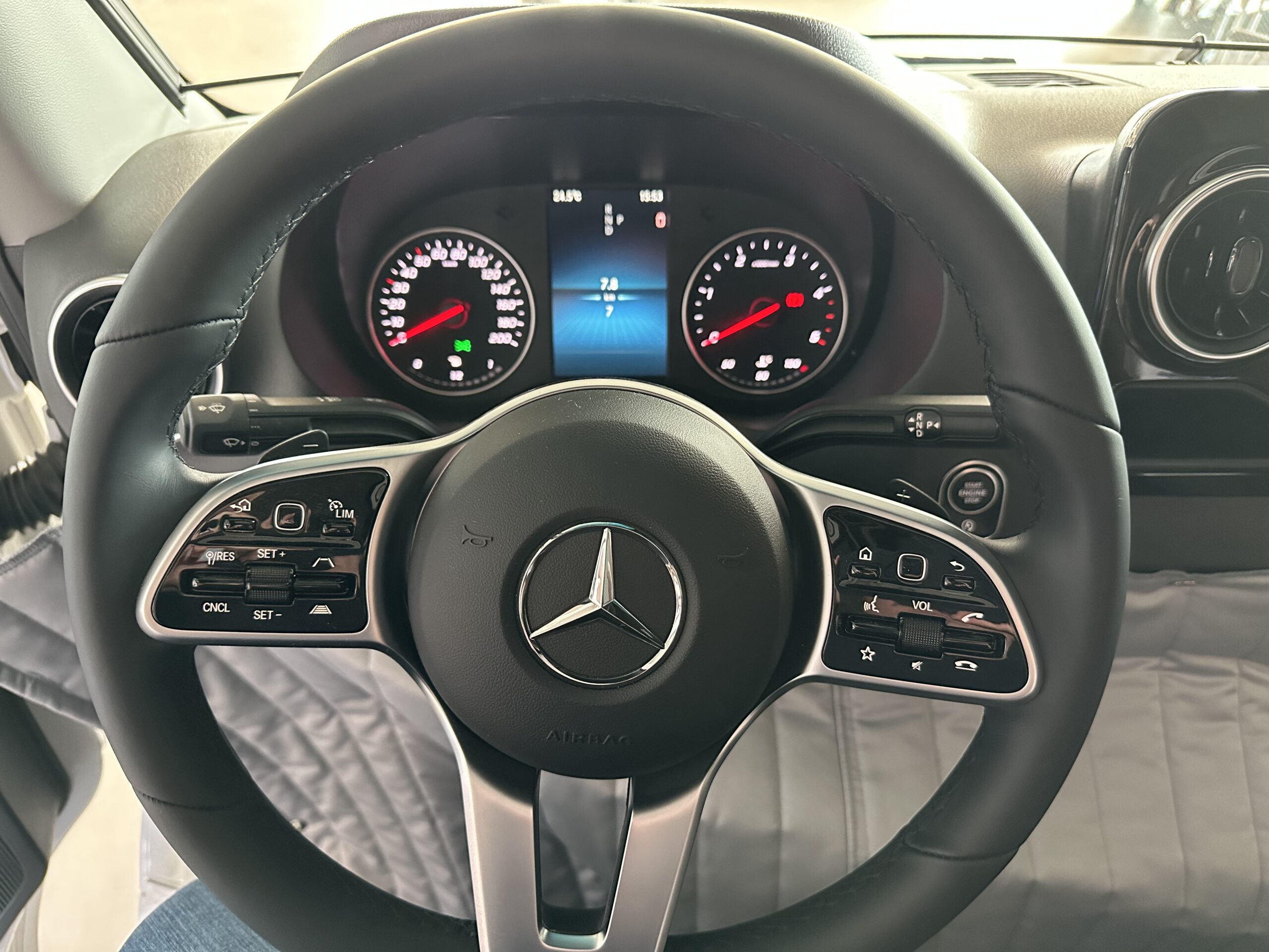 Kamper półinterga KABE Novum 750 LGB Light