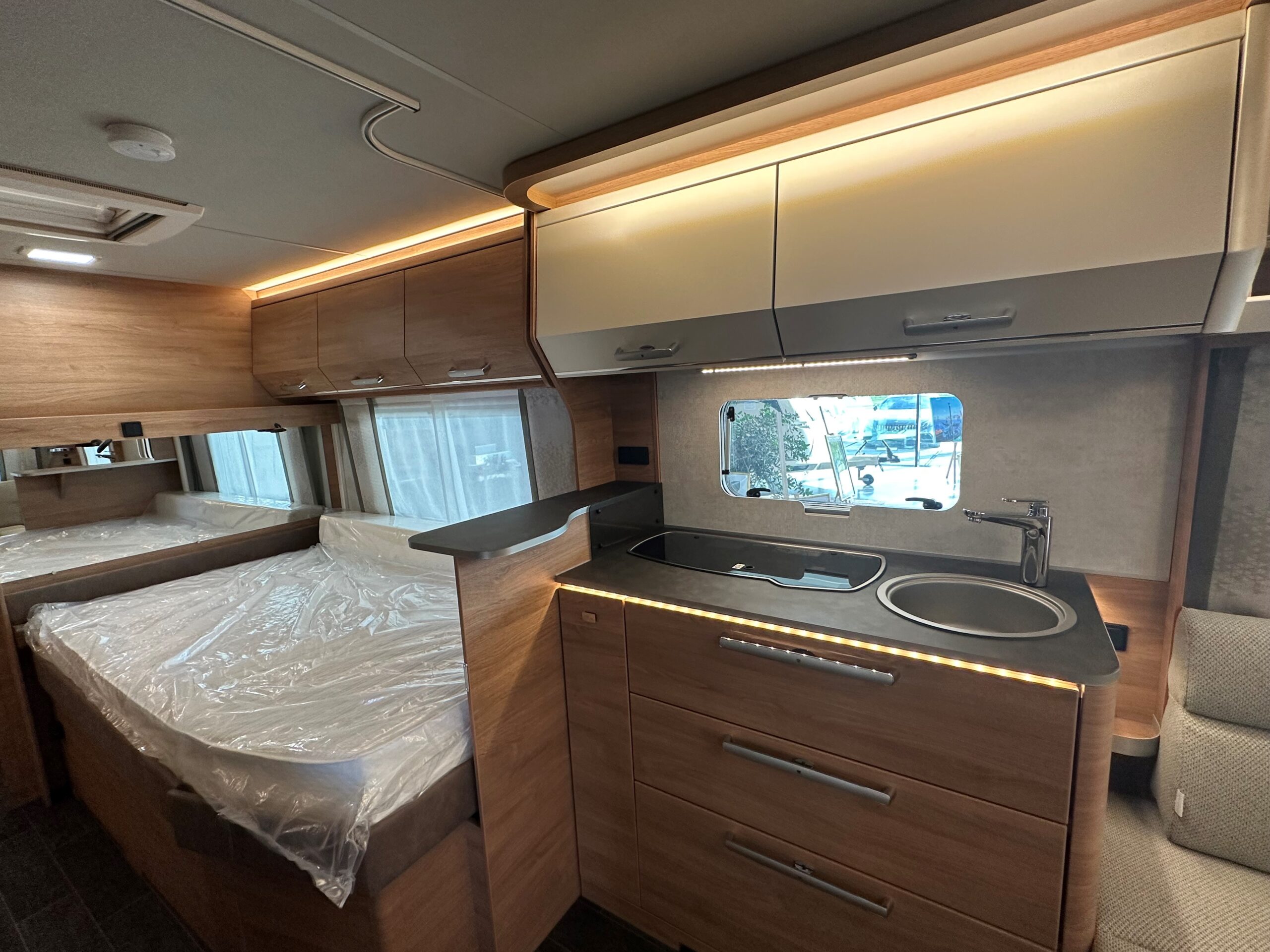 PRZYCZEPA KEMPINGOWA TABBERT DA VINCI 560 HTD