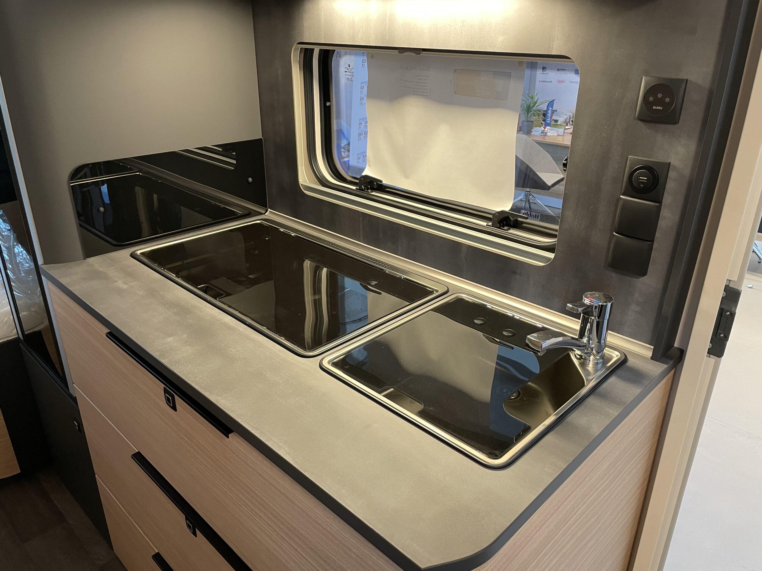 Przyczepa kempingowa Hobby 495 UL Maxia