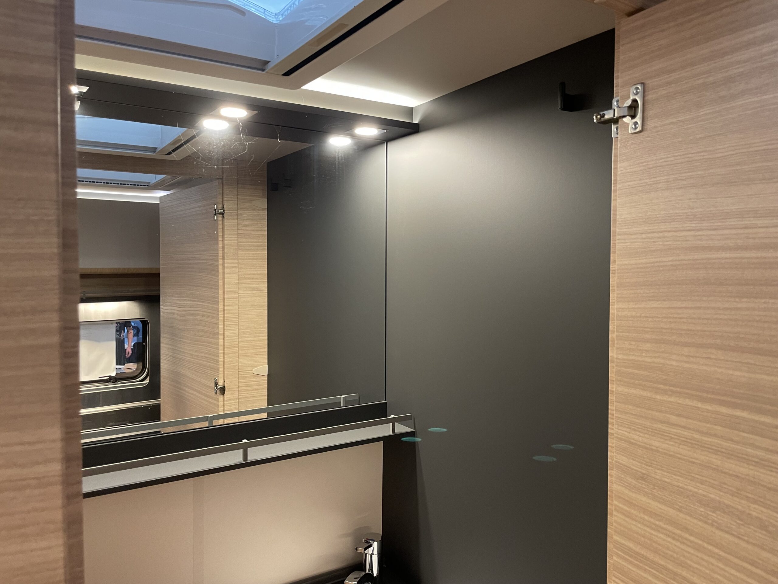 Przyczepa kempingowa Hobby 495 UL Maxia