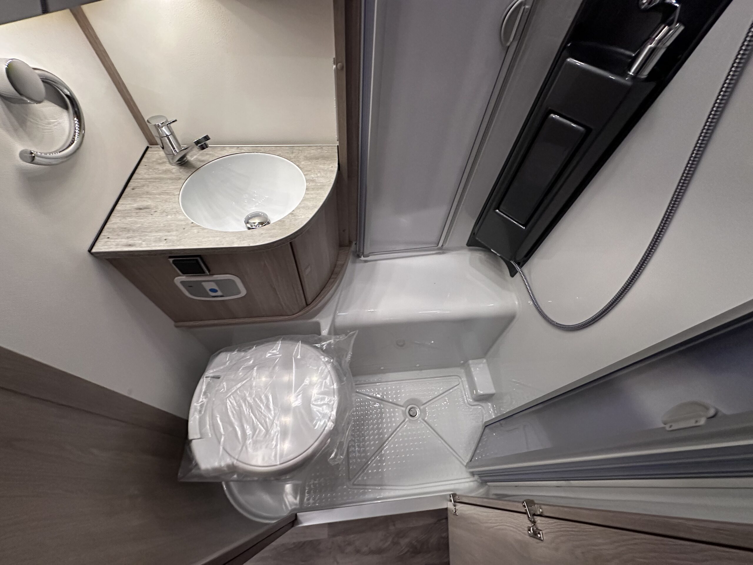 Kamper Kabe Novum 750 LGB