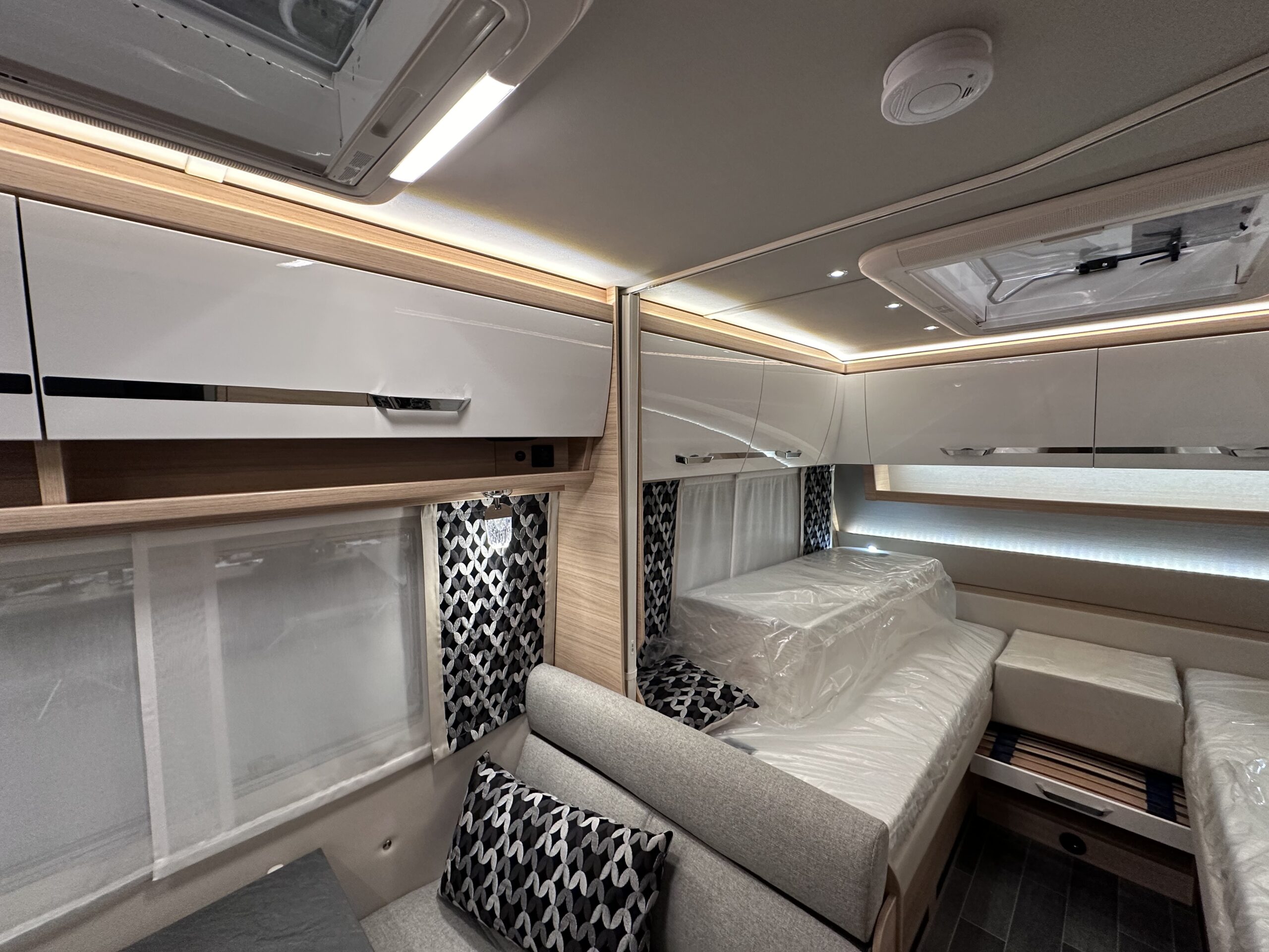 Przyczepa kempingowa Tabbert Vivaldi 560 EMK