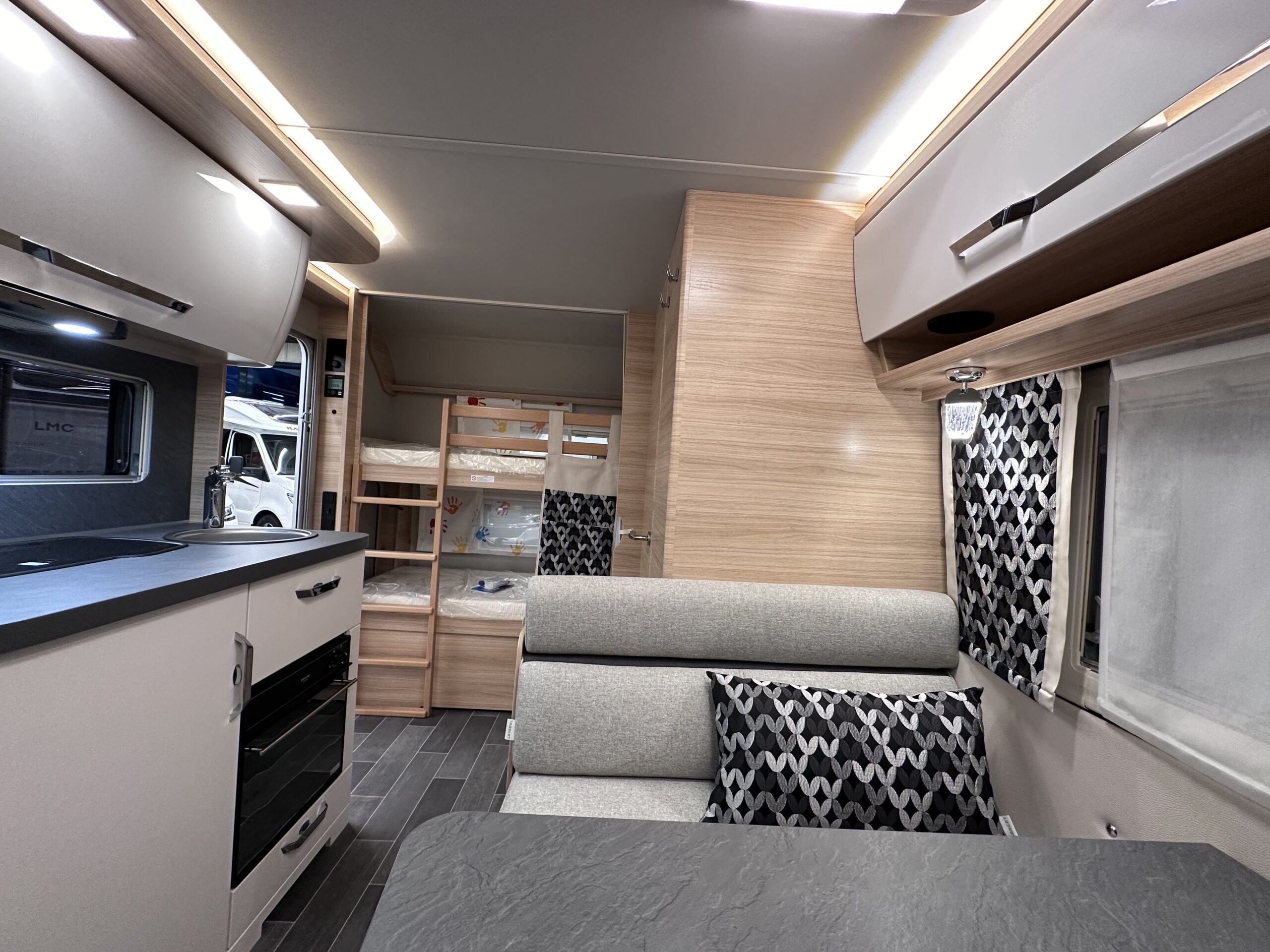 Przyczepa kempingowa Tabbert Vivaldi 560 EMK