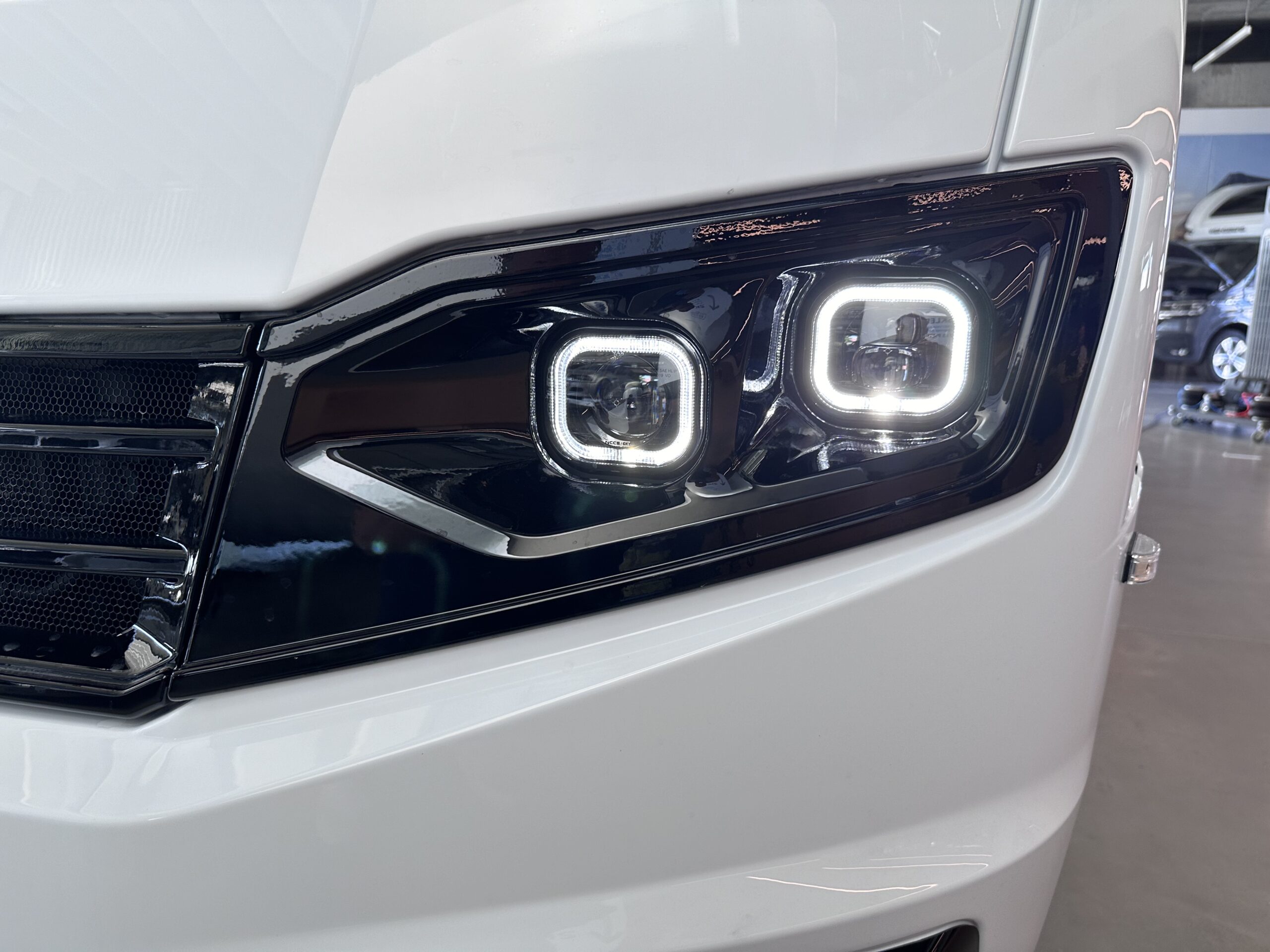 KAMPER WEINSBERG CARACORE 700MEG