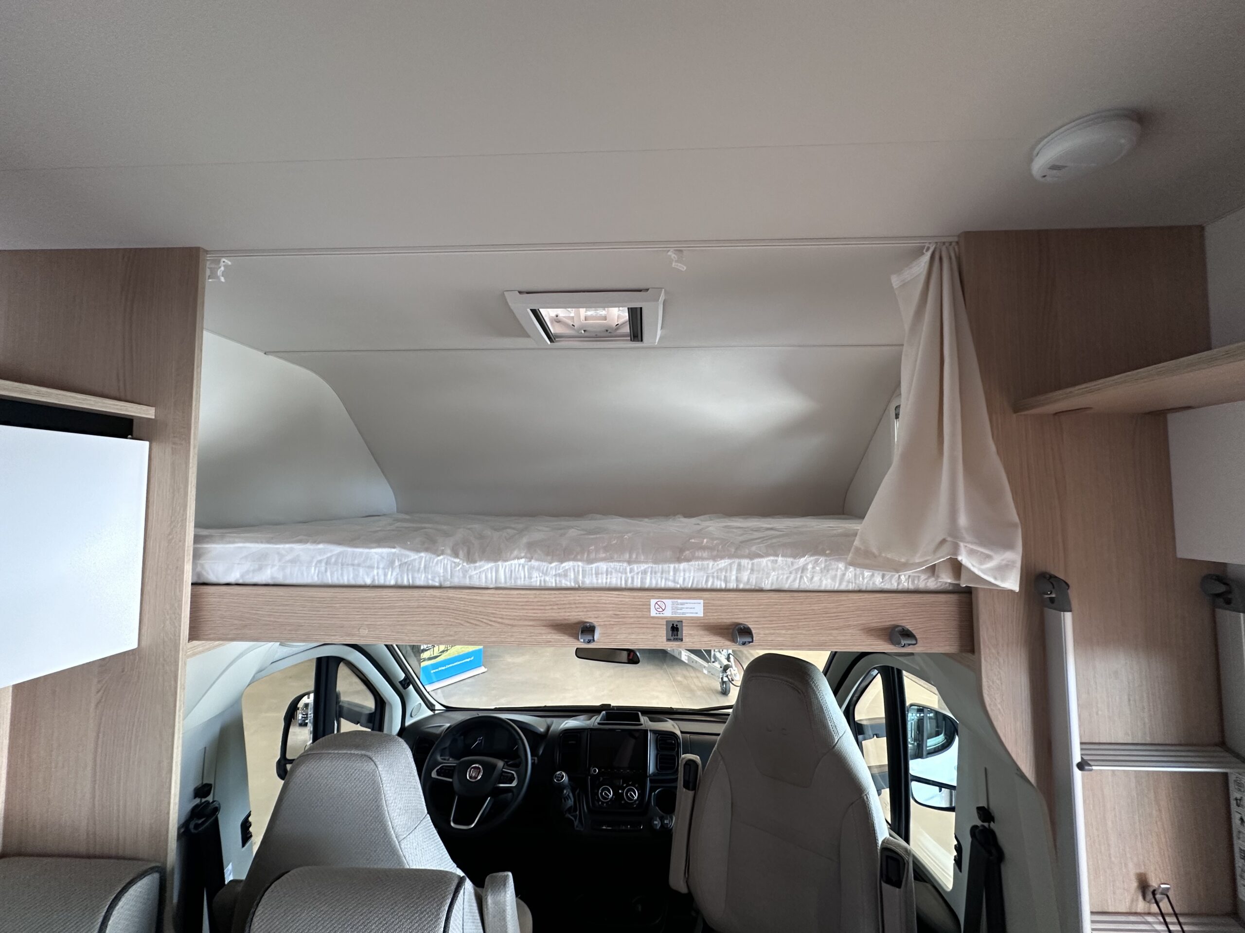 KAMPER LMC Tourer A690