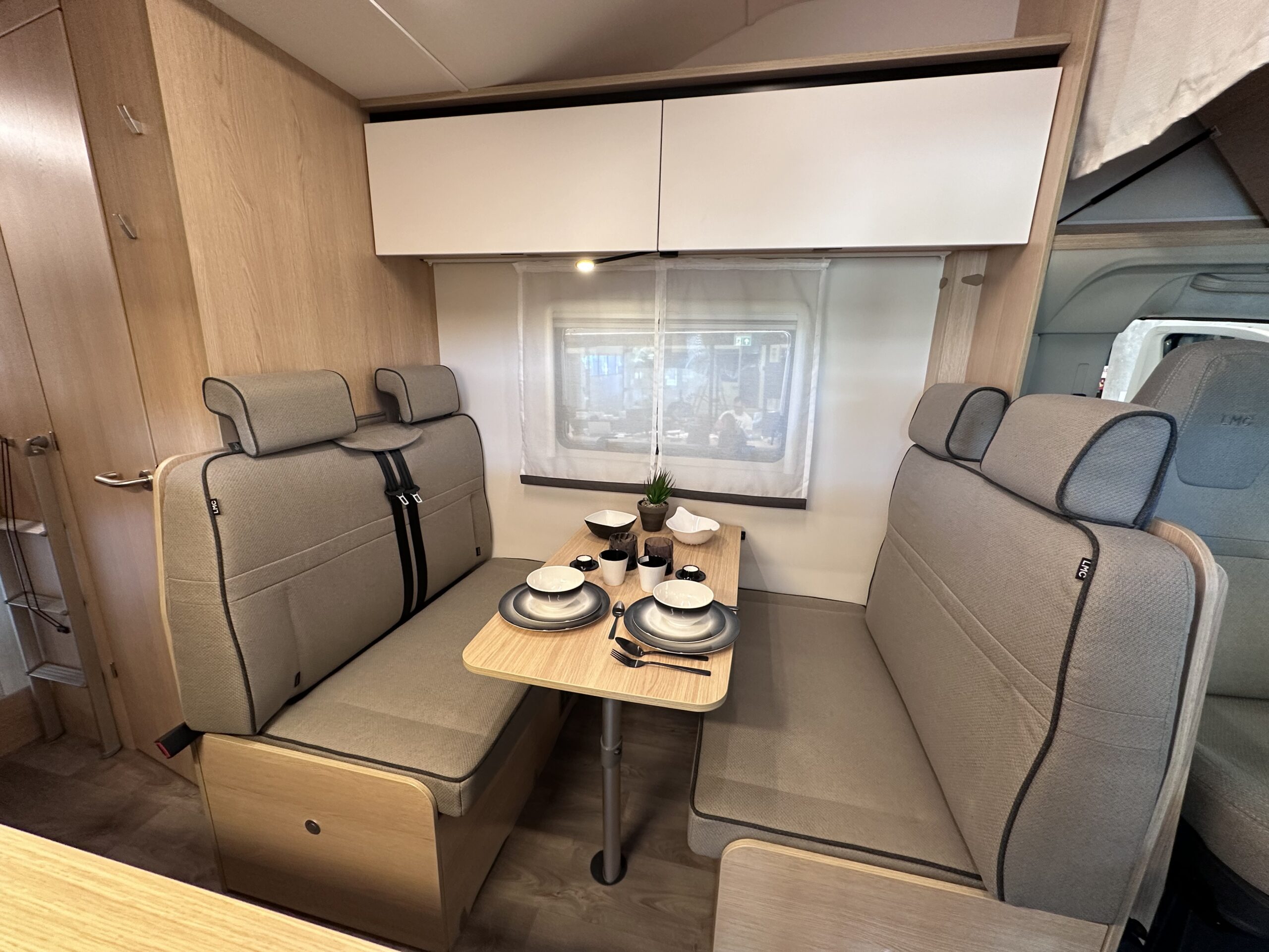 KAMPER LMC Tourer A690