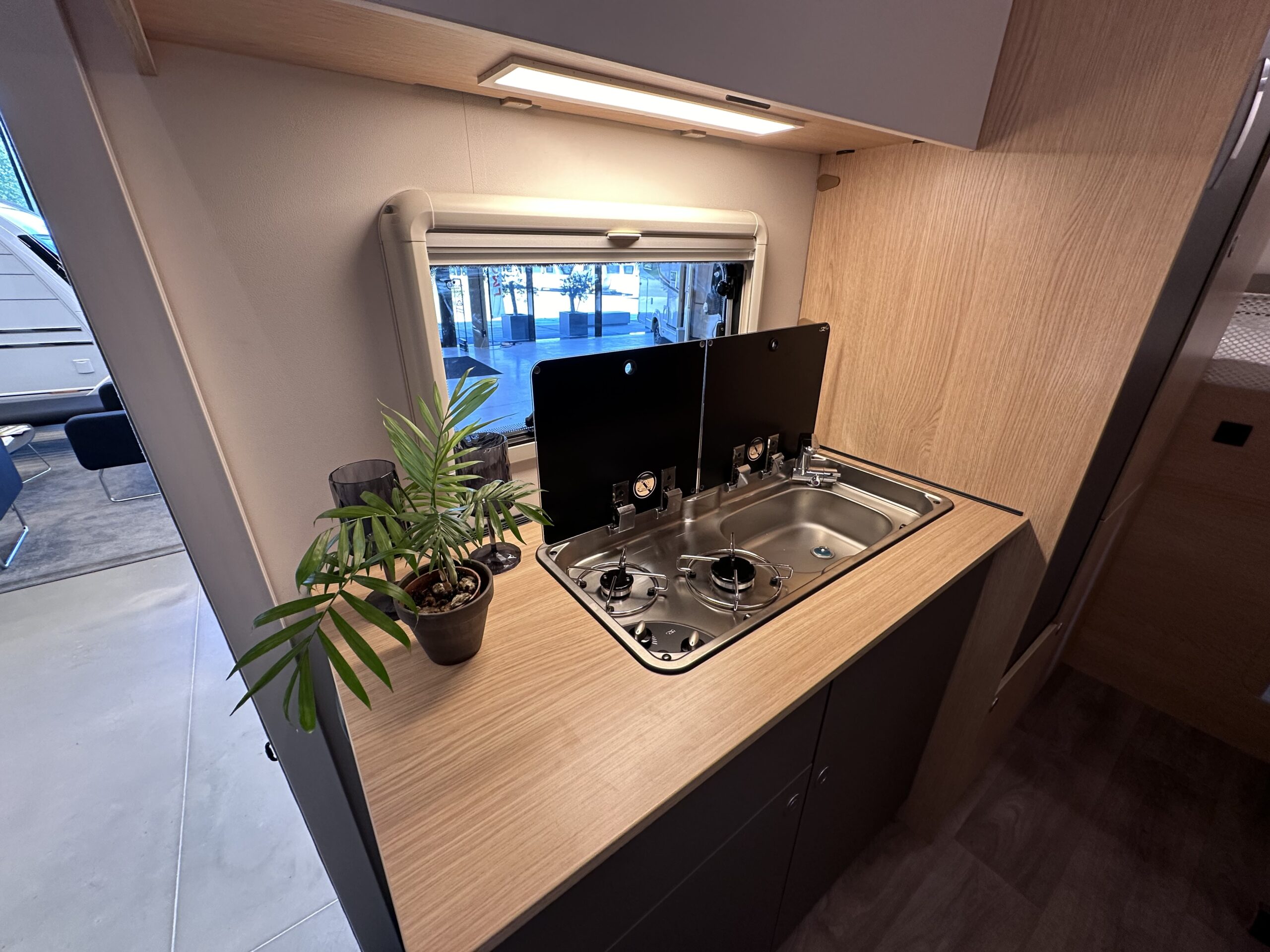 KAMPER LMC Tourer A690