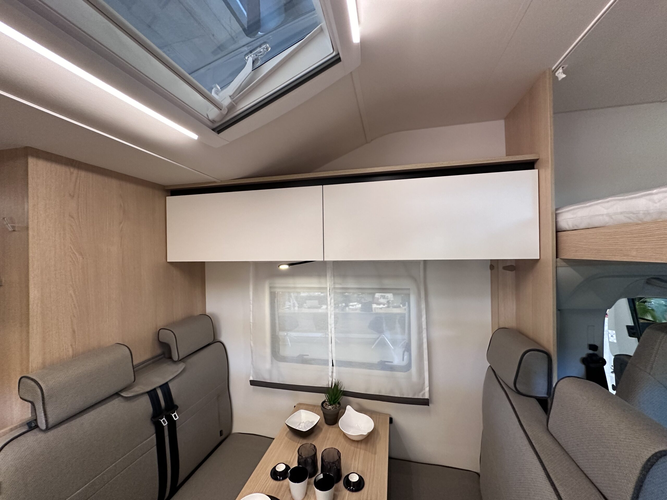 KAMPER LMC Tourer A690