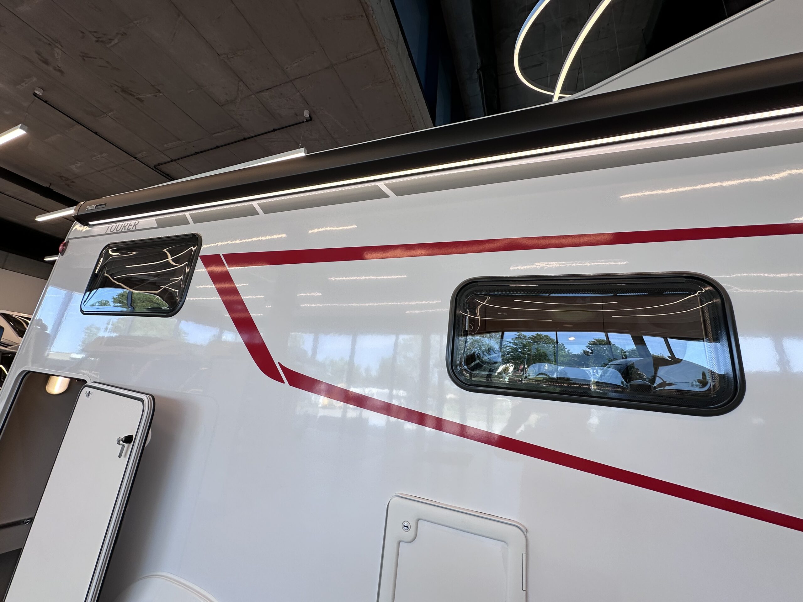 KAMPER LMC Tourer A690