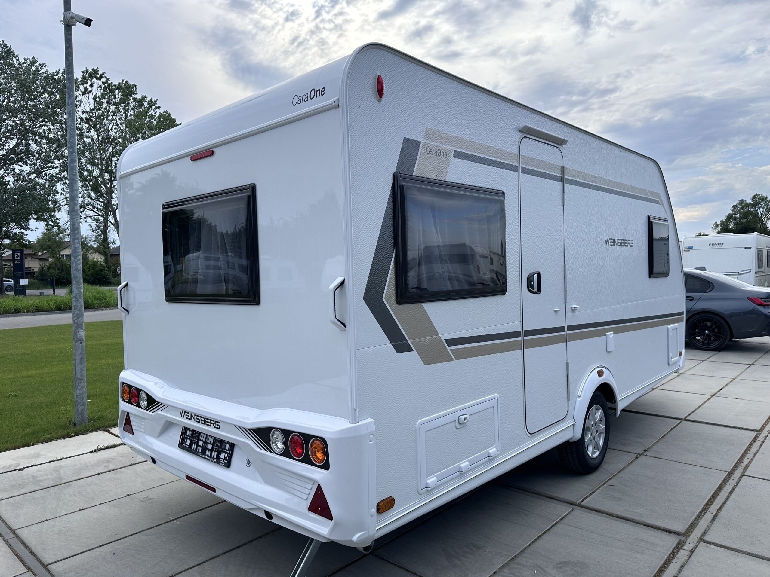 Przyczepa kempingowa WEINSBERG CaraOne 450 FU