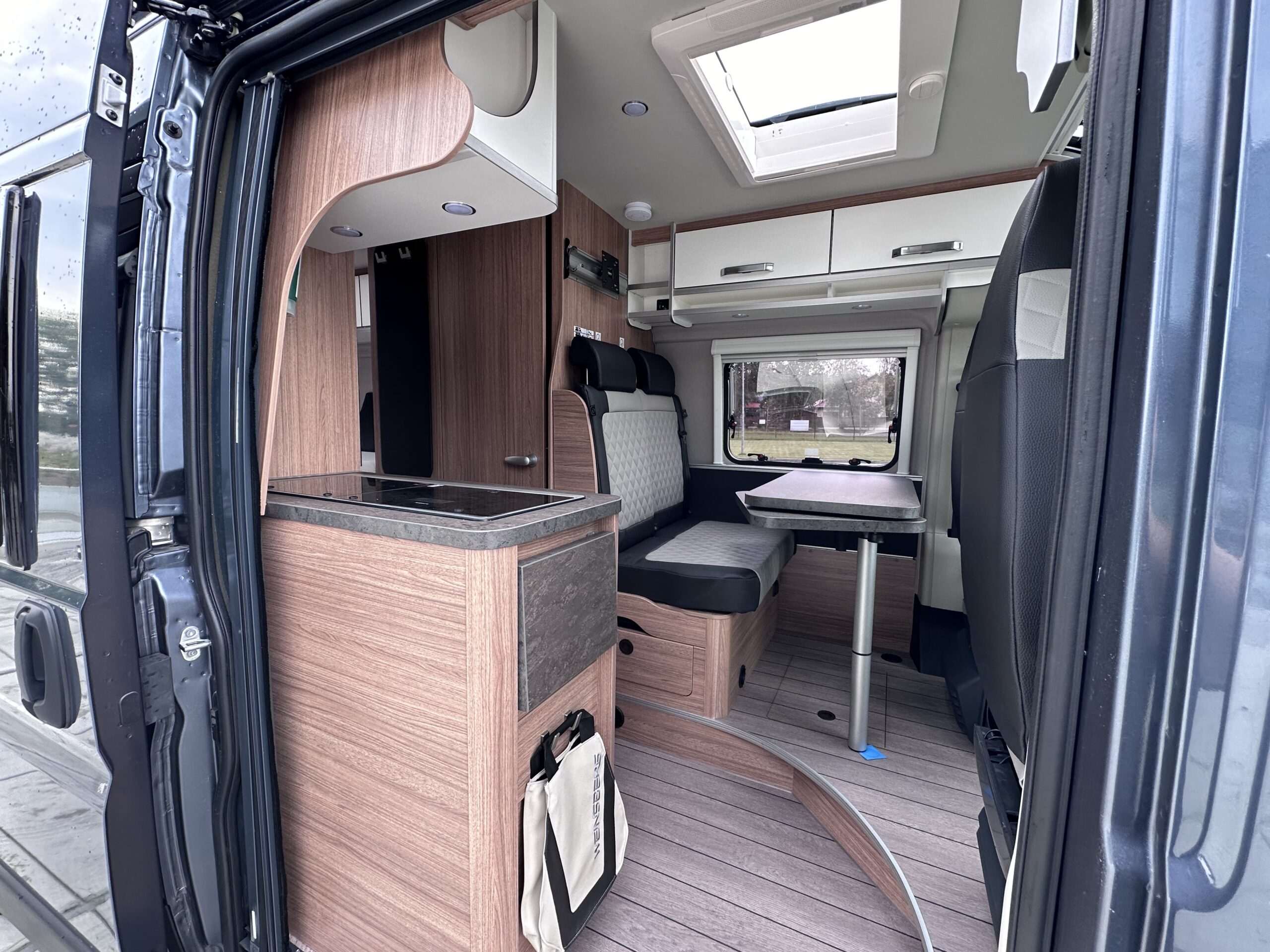 Kamper Weinsberg CaraBus 600 MQ