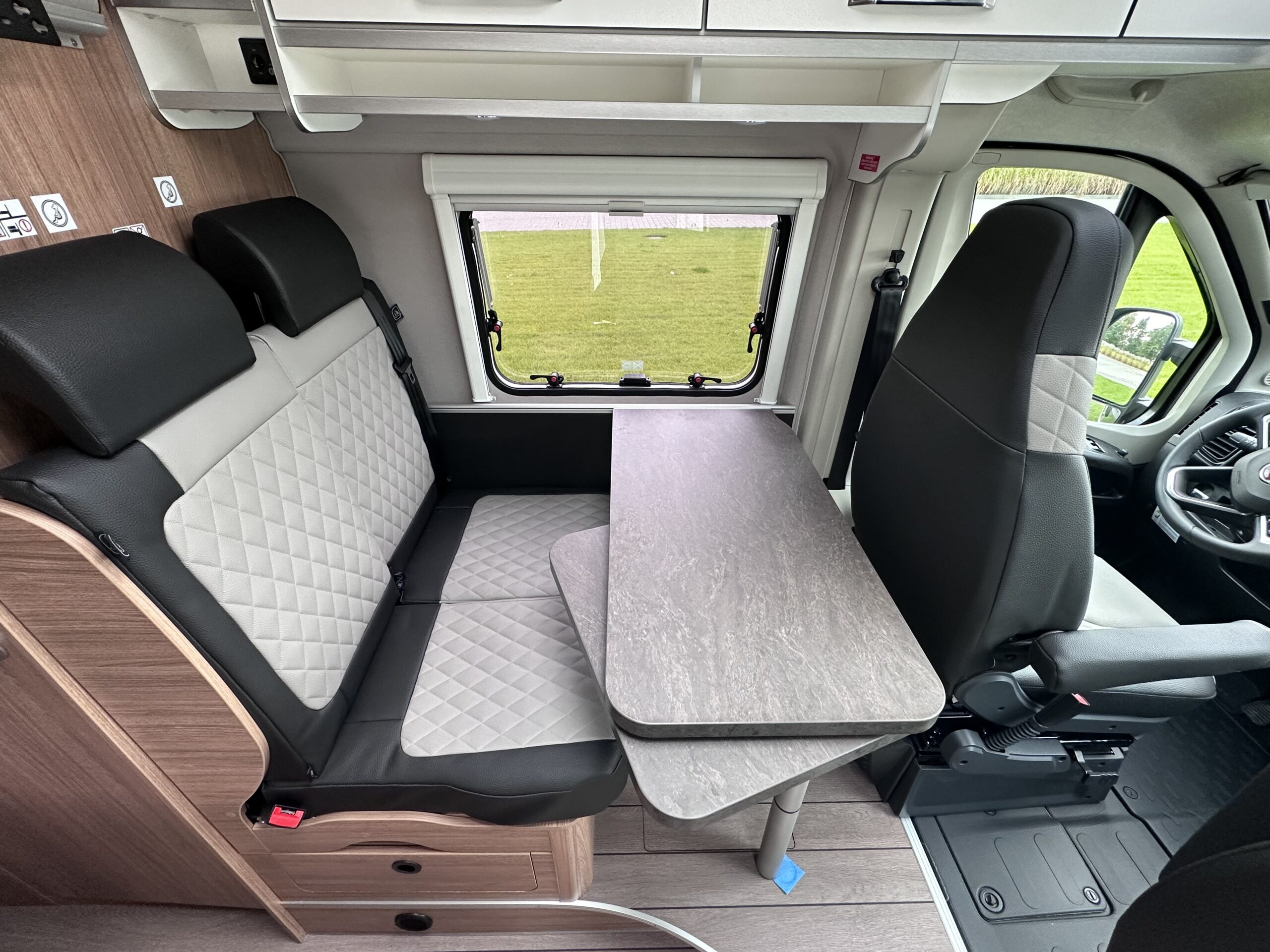 Kamper Weinsberg CaraBus 600 MQ