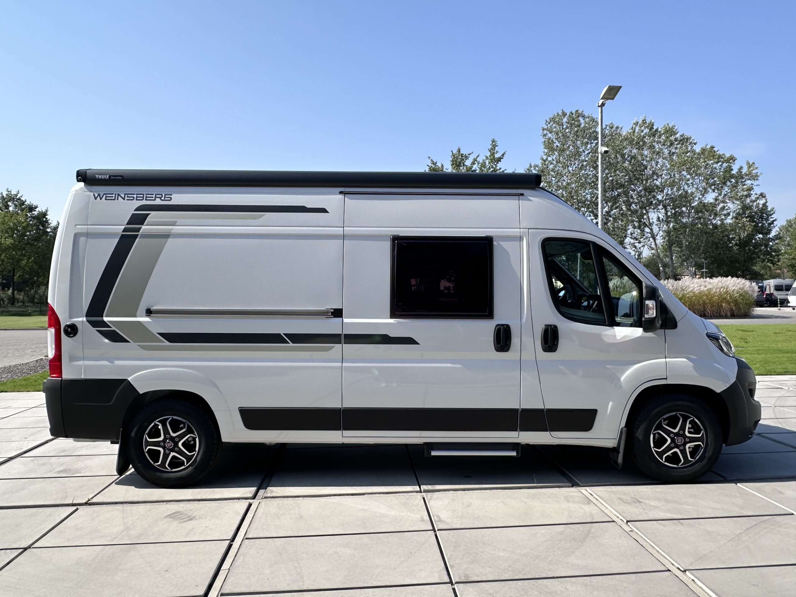 Kamper Weinsberg Cara Tour 600 ME