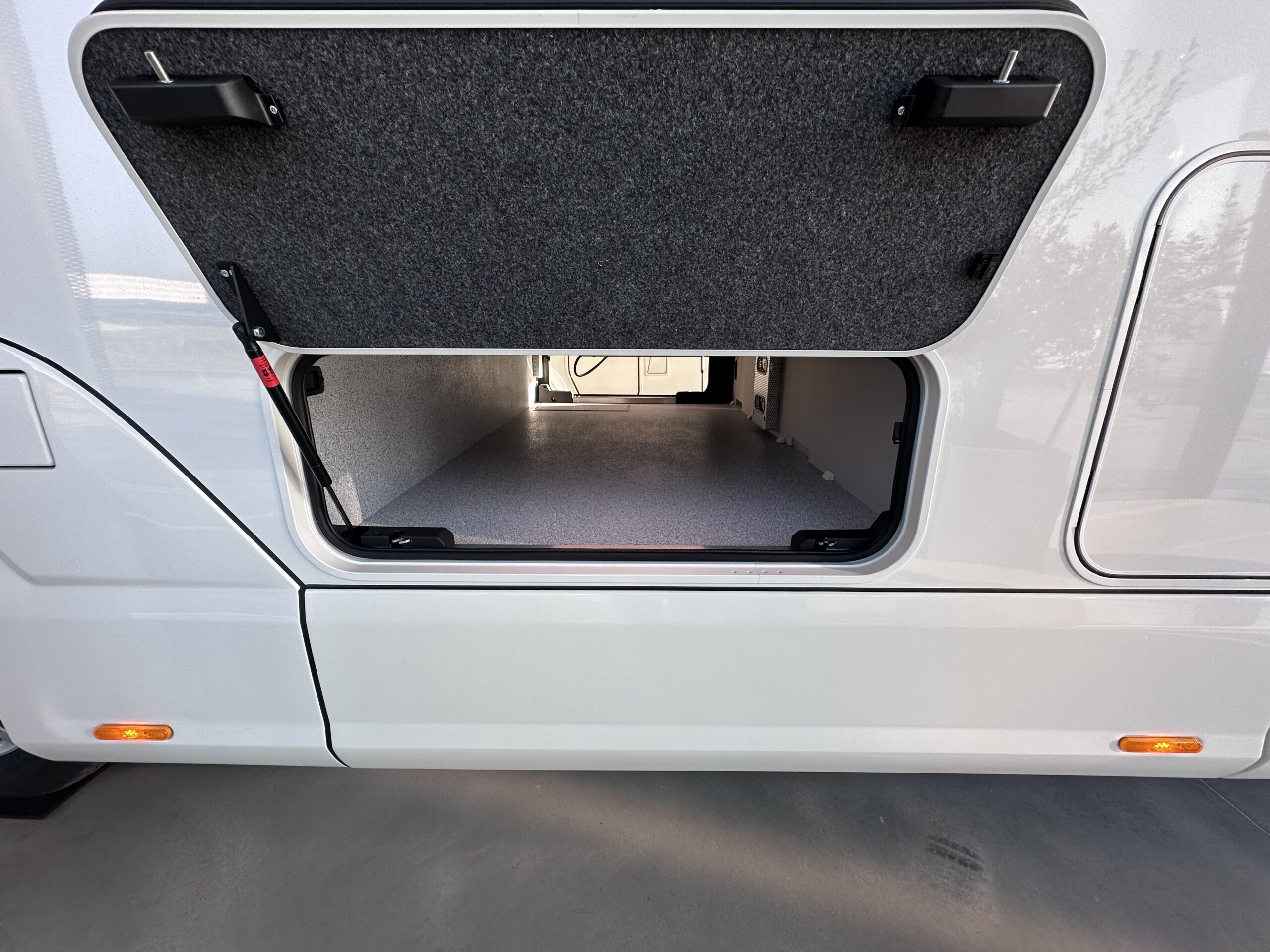 Kamper MORELO Palace 88 LB