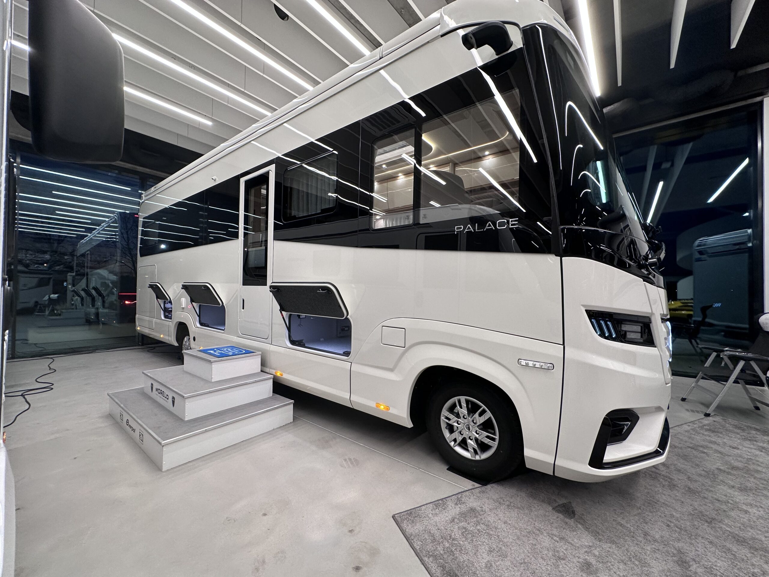 Kamper MORELO Palace 88 LB