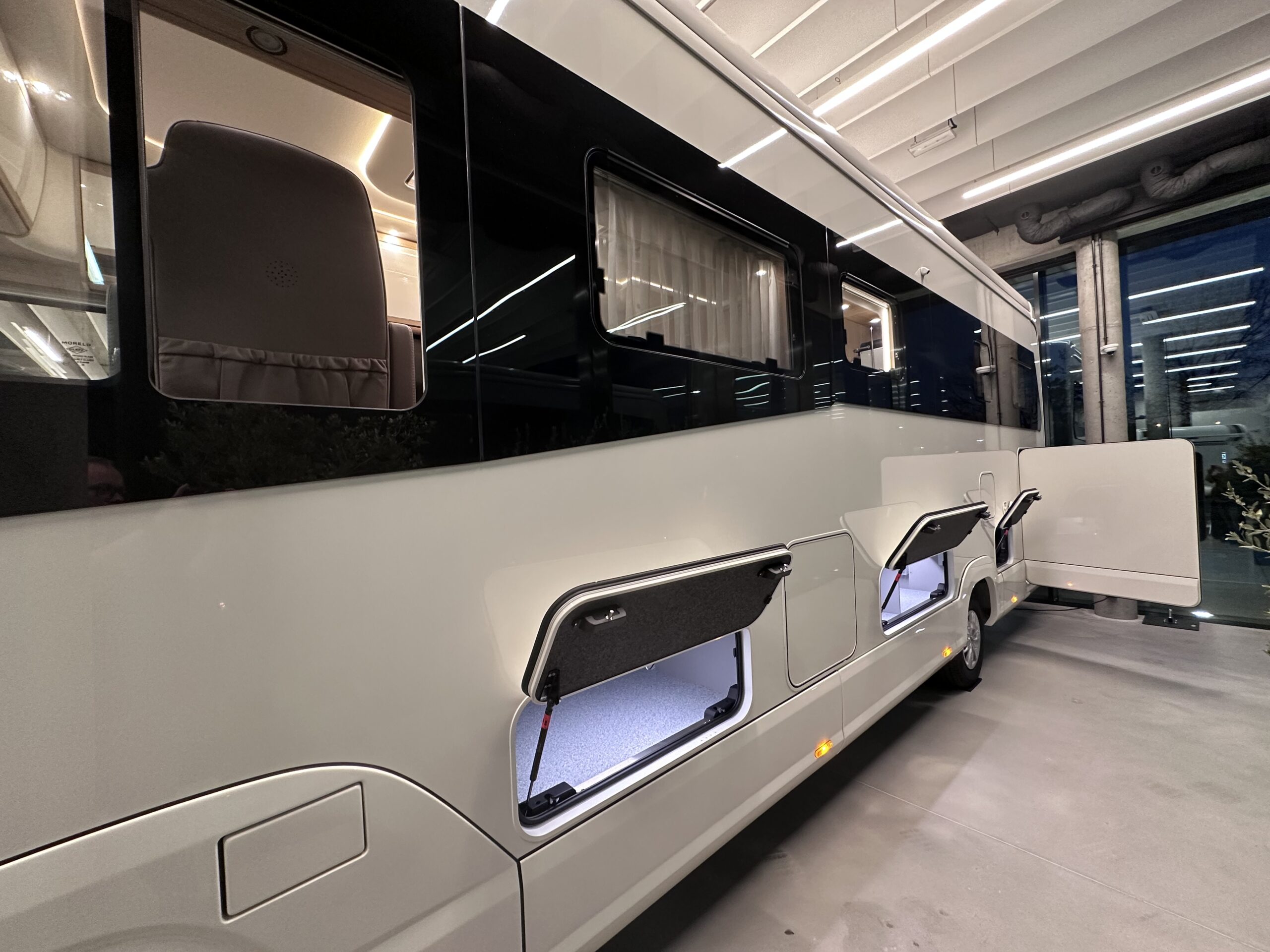 Kamper MORELO Palace 88 LB