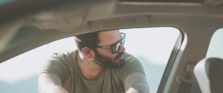 Awaria przyczepy kempingowej w trasie – co zrobić i jak się zachować?
