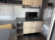 PRZYCZEPA KEMPINGOWA FENDT NEXT 380