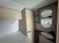 PRZYCZEPA KEMPINGOWA FENDT NEXT 380