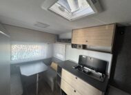 PRZYCZEPA KEMPINGOWA FENDT NEXT 380