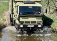 SAMOCHÓD KEMPINGOWY EKSPEDYCYJNY STEYR