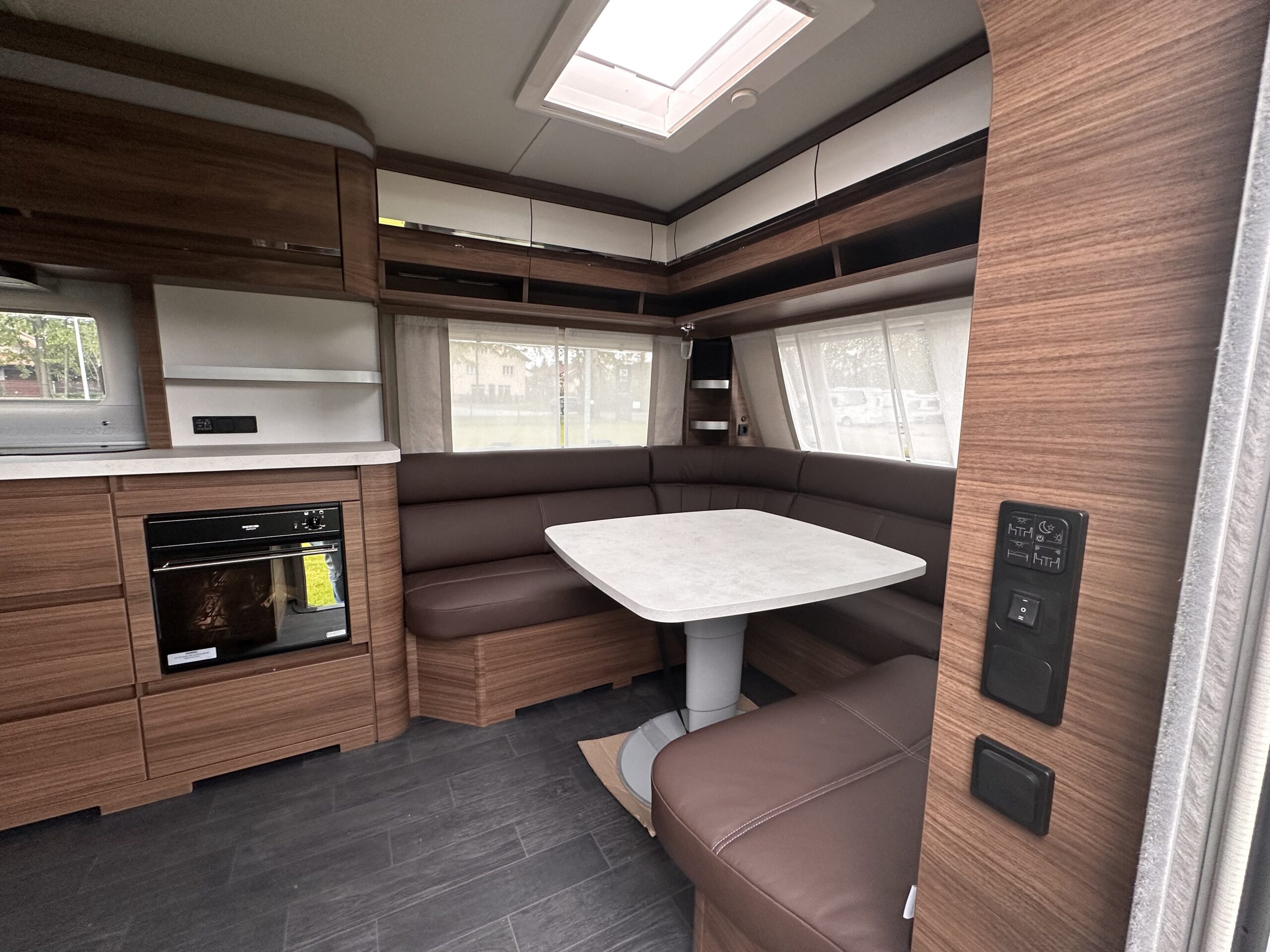 PRZYCZEPA KEMPINGOWA TABBERT PUCCINI 750 HTD 2,5