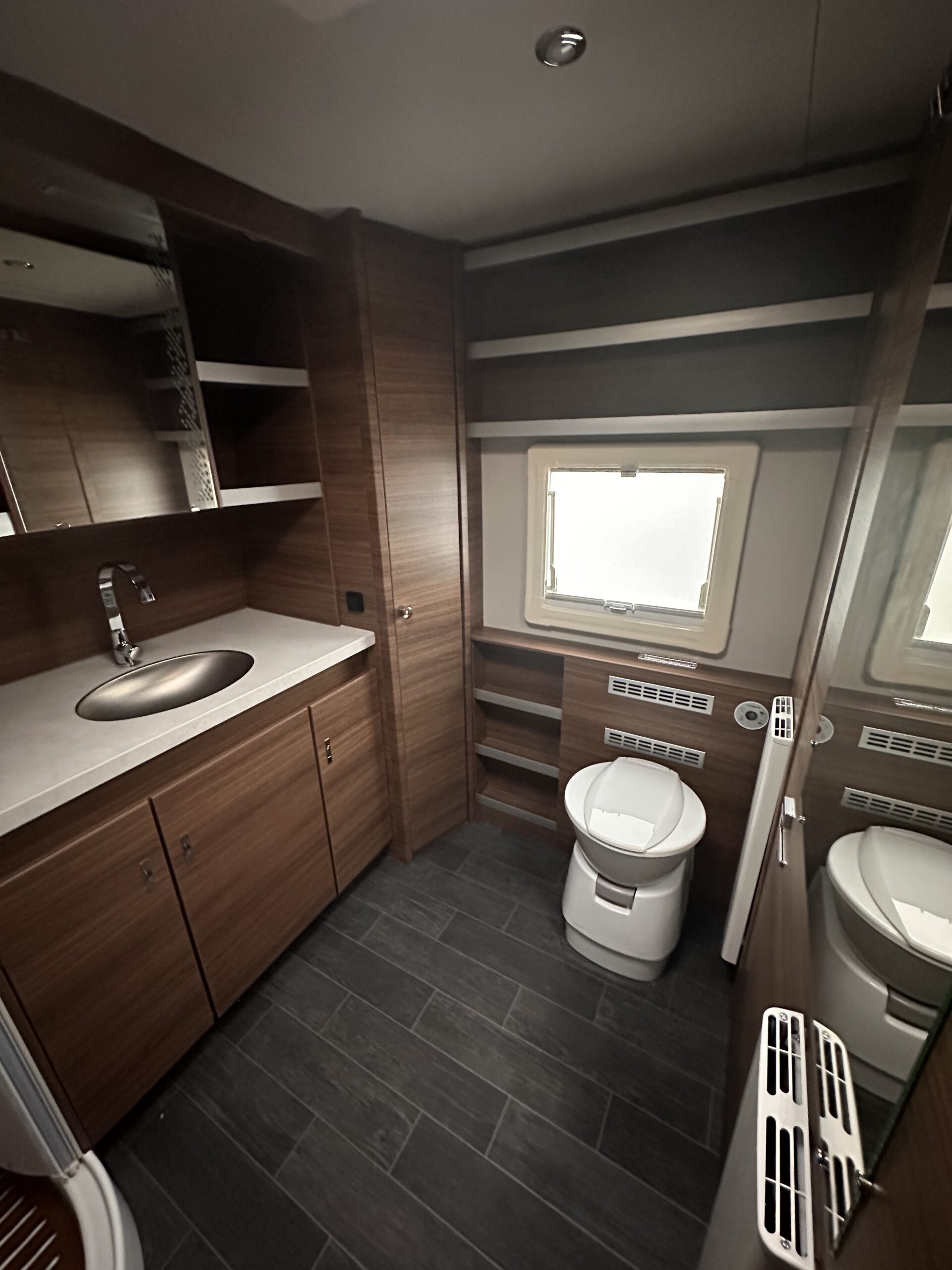 PRZYCZEPA KEMPINGOWA TABBERT PUCCINI 750 HTD 2,5