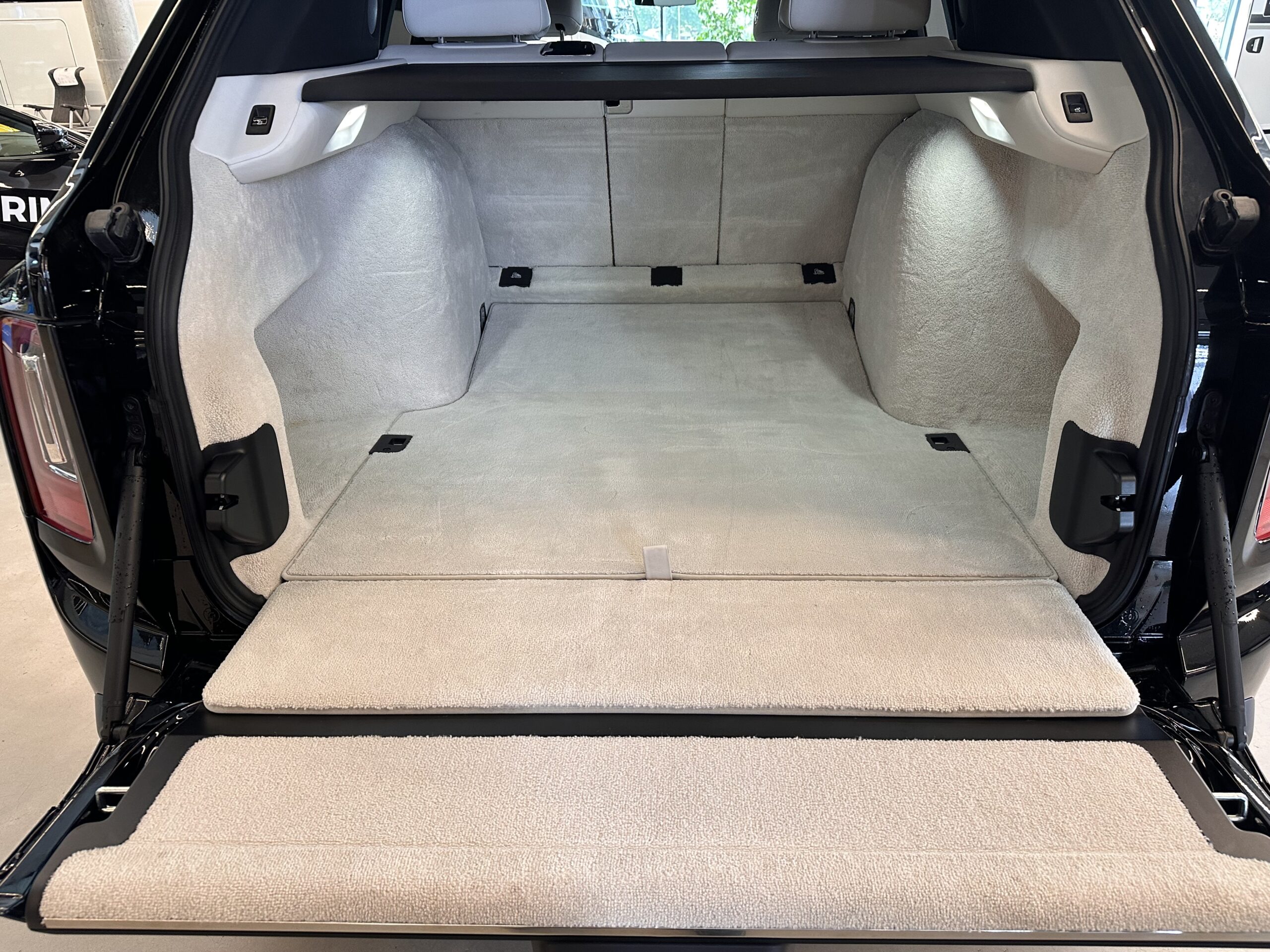 Rolls-Royce Cullinan 6.8 SUV