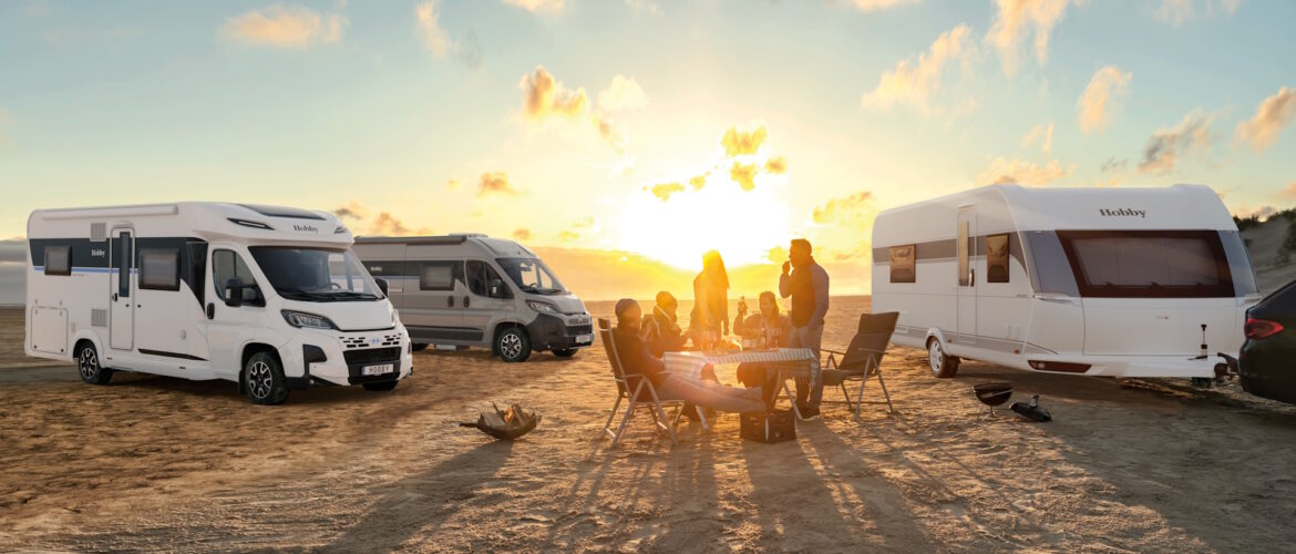 Czym różni się kamper od przyczepy kempingowej – kluczowe różnice w użytkowaniu i kosztach